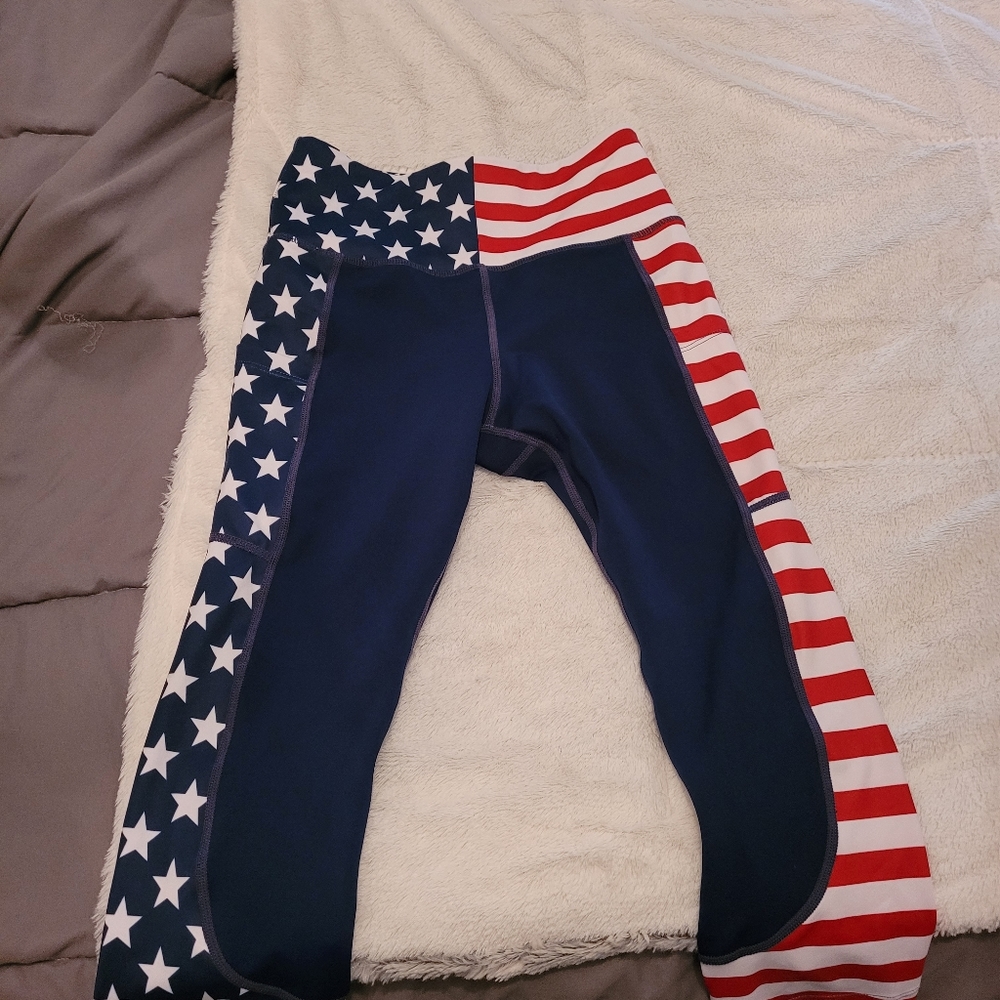 Curves n combatboots patriotic leggings